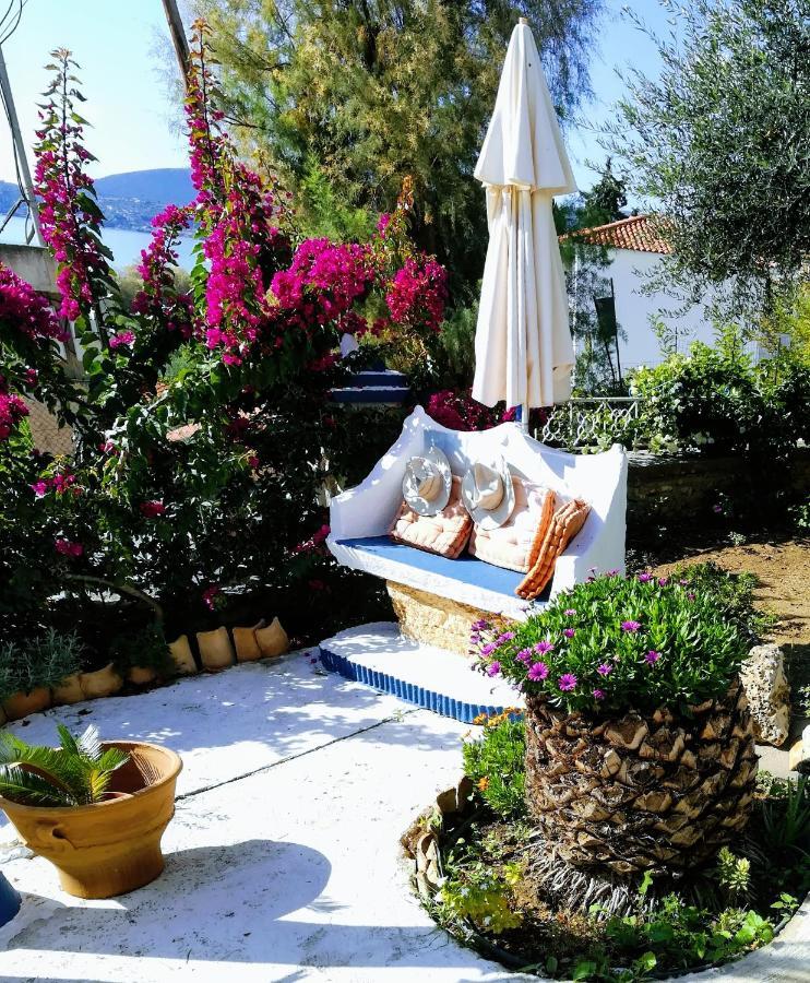 Alex - Nancy Apartments - Zaga Beach Koróni Eksteriør bilde